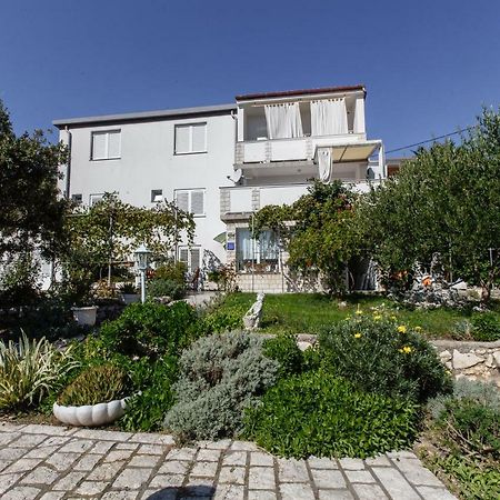 Apartments Maris Rab Town Zewnętrze zdjęcie