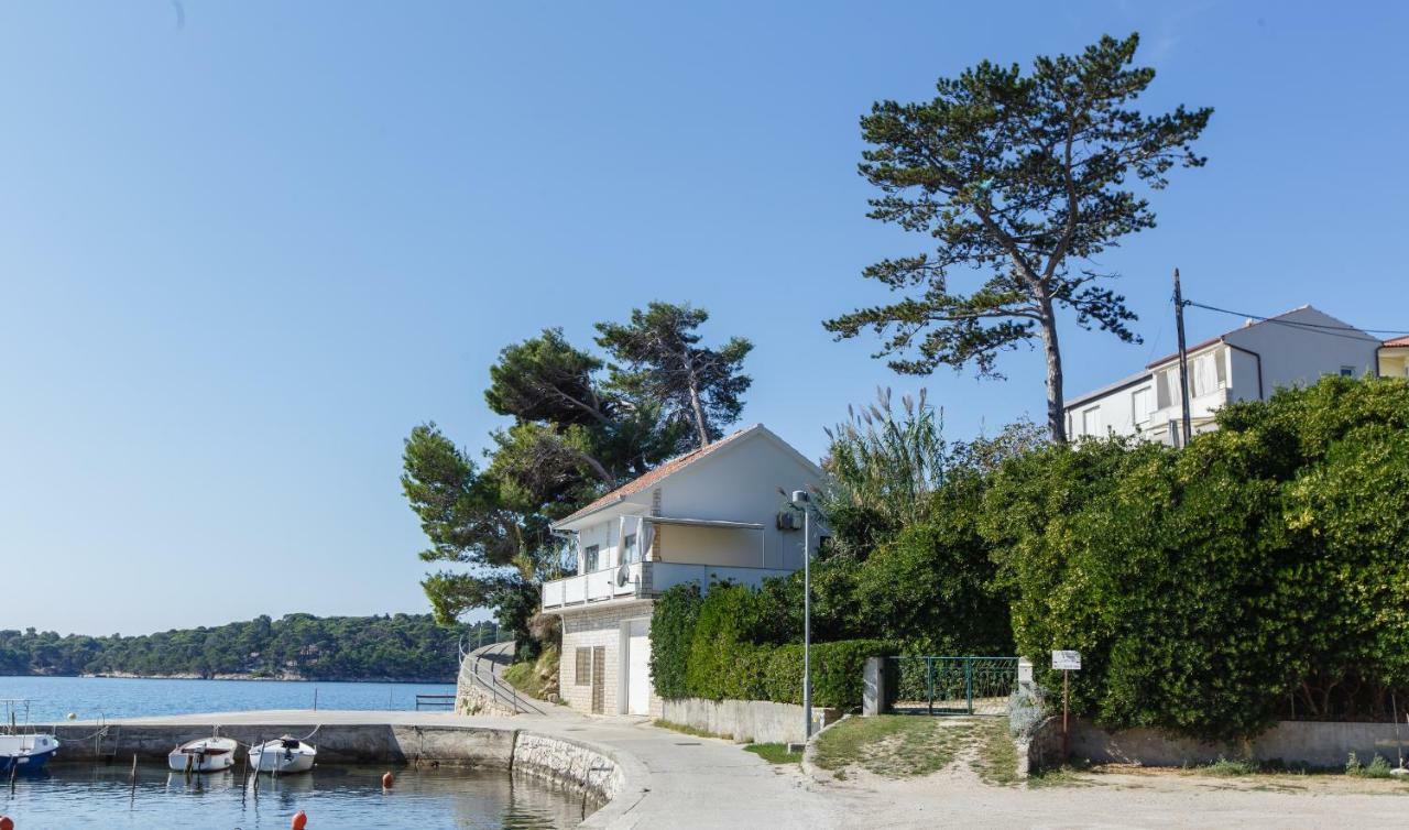 Apartments Maris Rab Town Zewnętrze zdjęcie