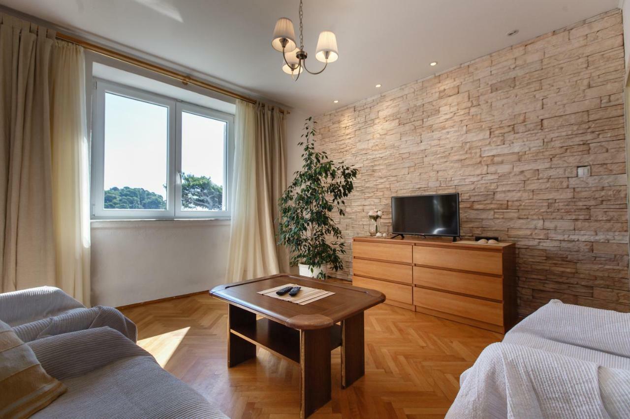 Apartments Maris Rab Town Zewnętrze zdjęcie