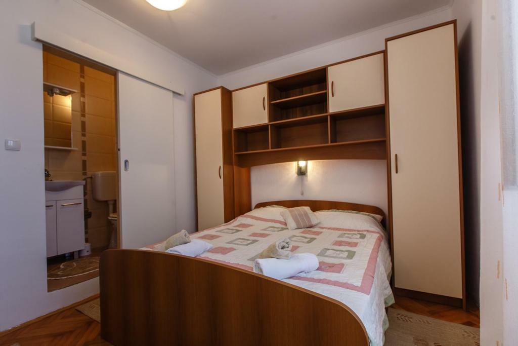Apartments Maris Rab Town Zewnętrze zdjęcie