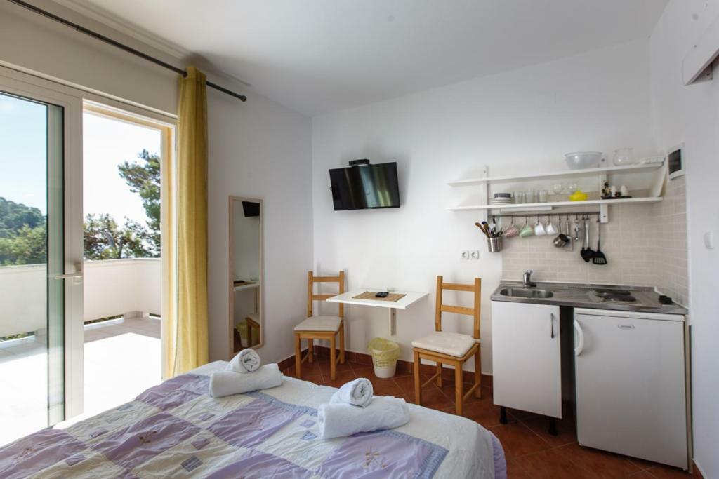 Apartments Maris Rab Town Zewnętrze zdjęcie